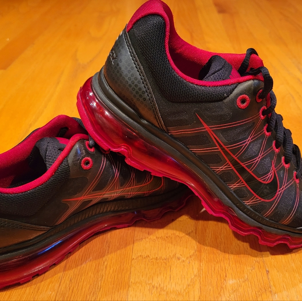 Nike Women's Air Max + 2009 EUC SZ 7